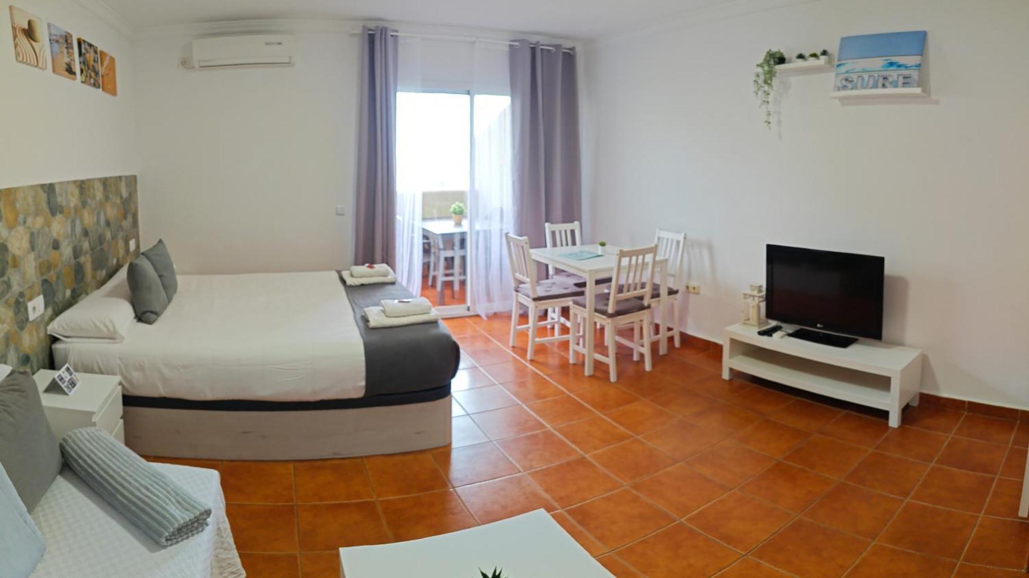 Benalbeach Casa Kito Suite 1ª Línea de playa Benalmádena Exterior foto