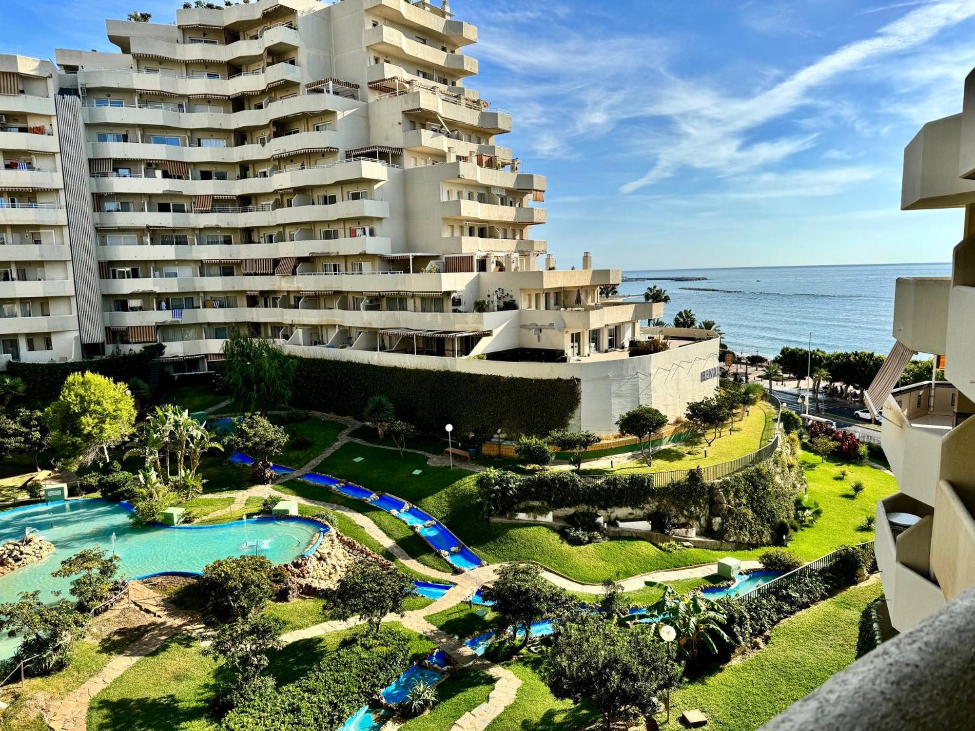 Benalbeach Casa Kito Suite 1ª Línea de playa Benalmádena Exterior foto